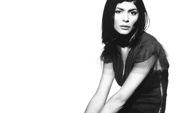 Celebrity Audrey Tautou HD Desktop Wallpaper | Background Image