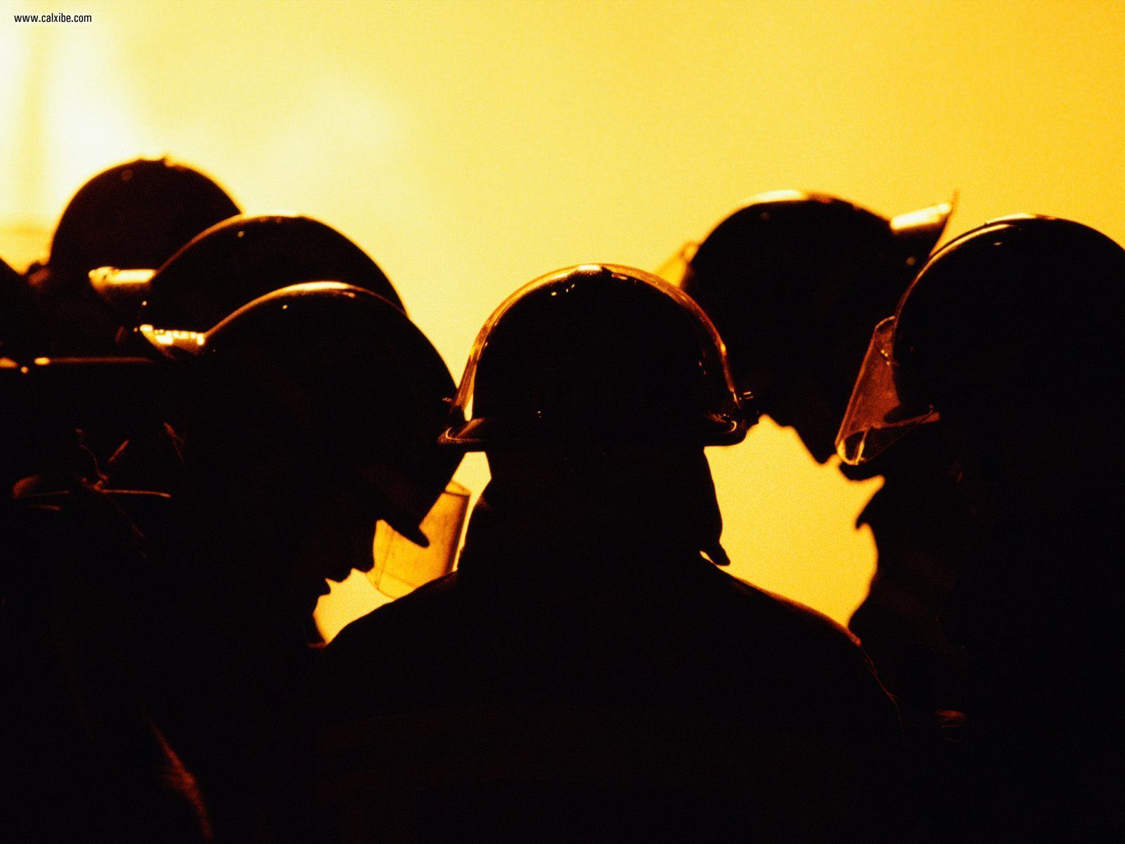 Men Firefighter HD Wallpaper | Background Image