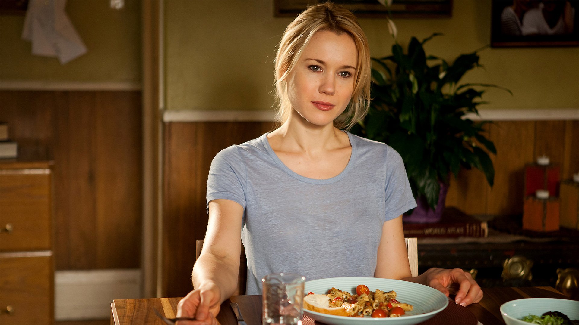 Download Movie The Right Kind Of Wrong HD Wallpaper