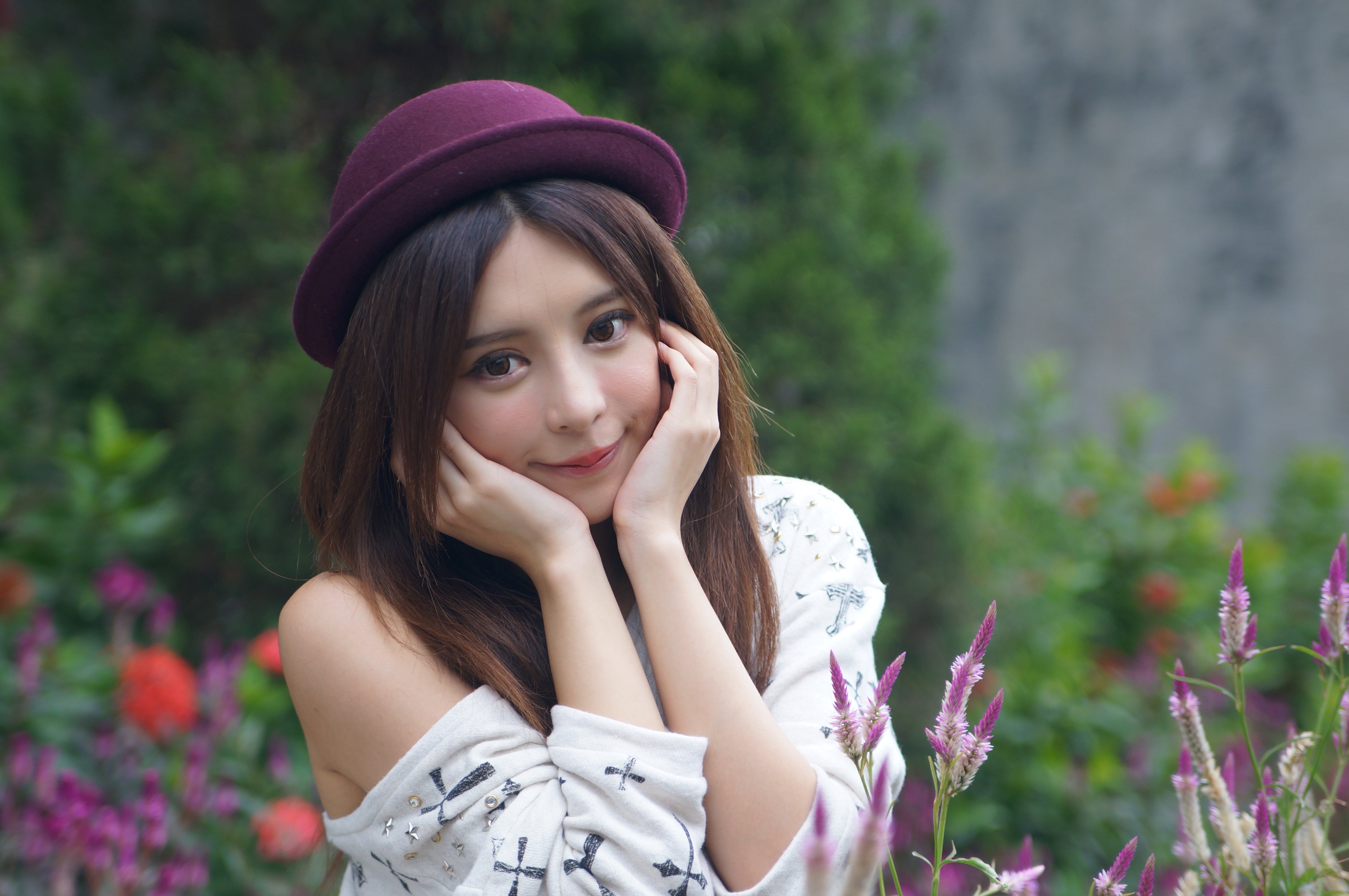 Download Hong Kong Flower Bokeh Park Hat Face Smile Taiwanese Asian ...