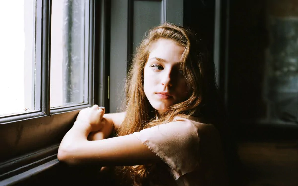 English singer Birdy (Singer) music Birdy HD Desktop Wallpaper | Background Image
