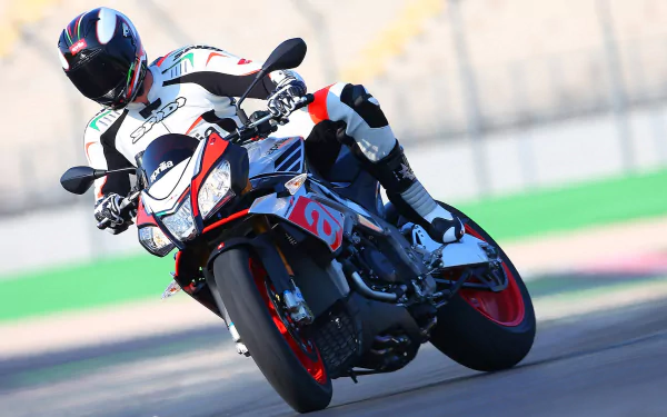 vehicle Aprilia HD Desktop Wallpaper | Background Image