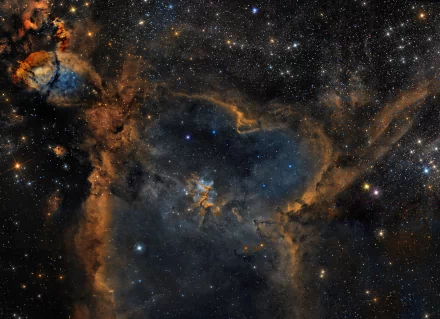  IC 1805 Heart nebula