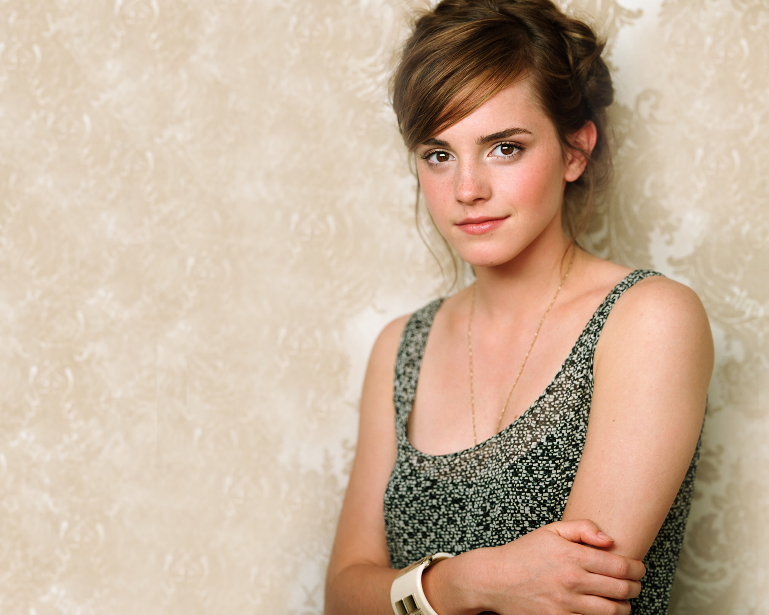 Download Celebrity Emma Watson HD Wallpaper