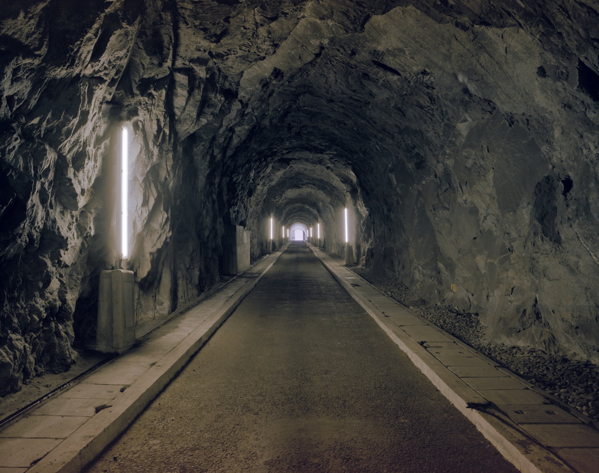 Tunnel HD Wallpaper