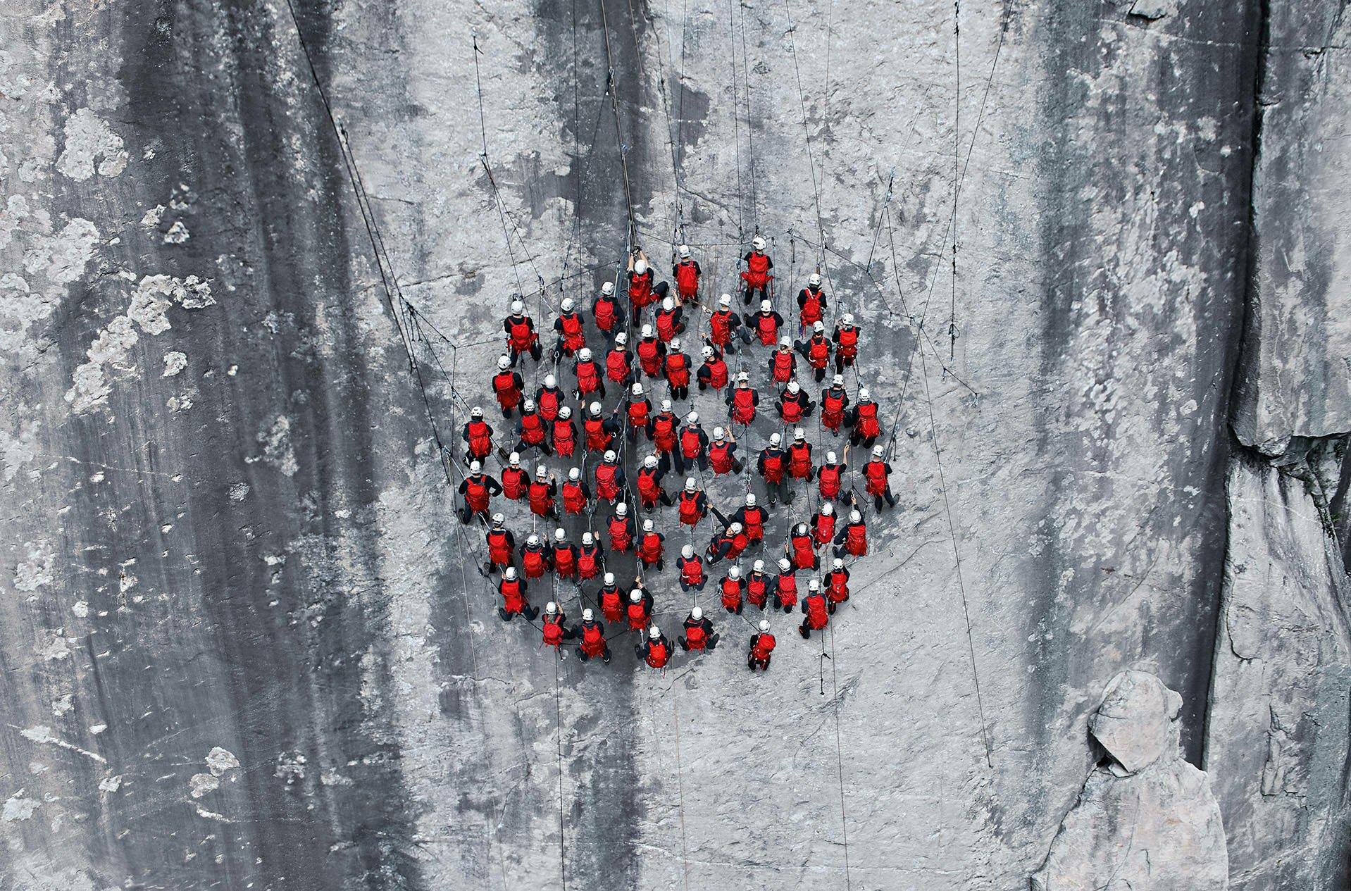 Download Climbing Sports Wallpaper