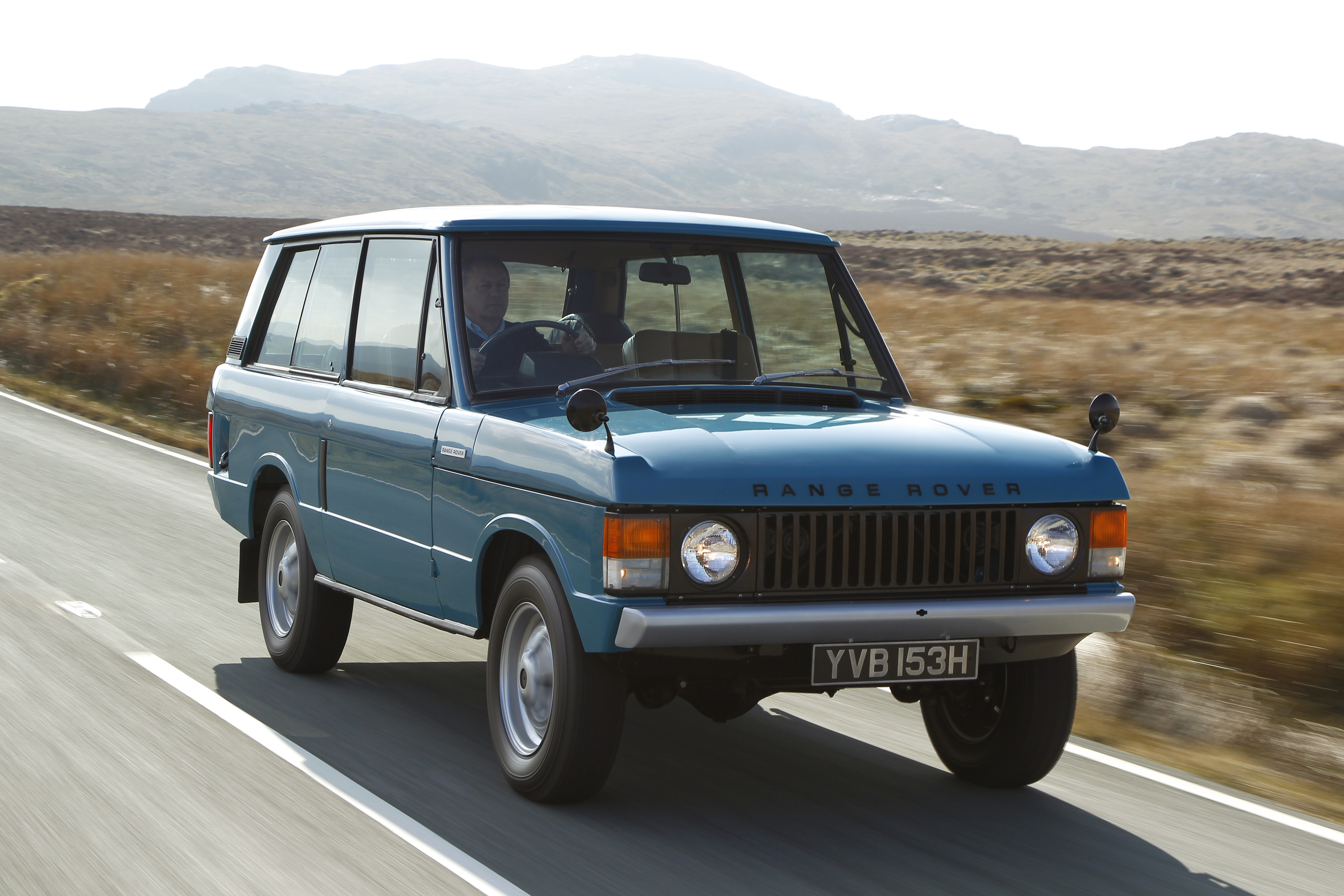 Первый range rover. Range rover 1970. Внедорожники 70-х годов. Range rover mk1. Range rover mk1.