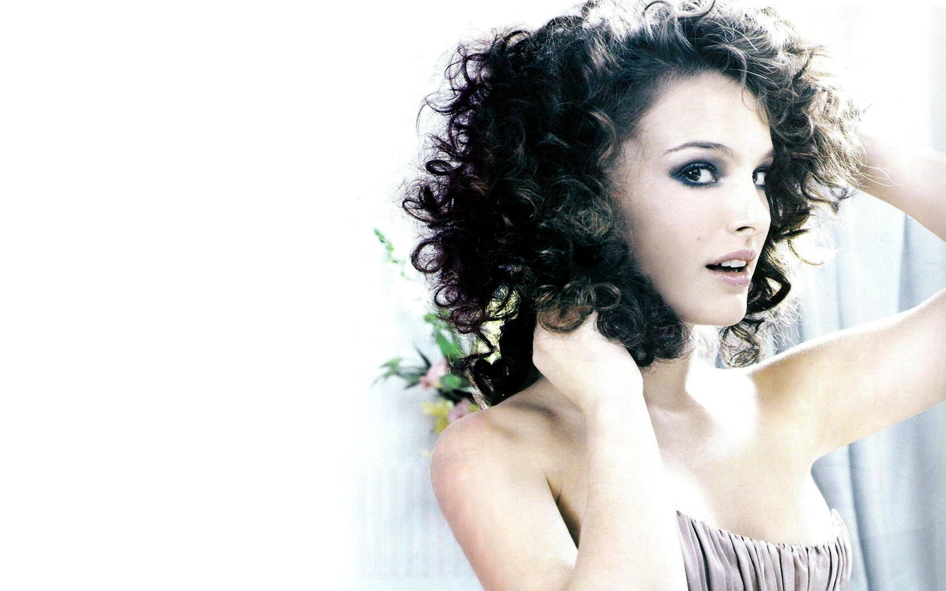 Natalie Portman Hd Wallpaper