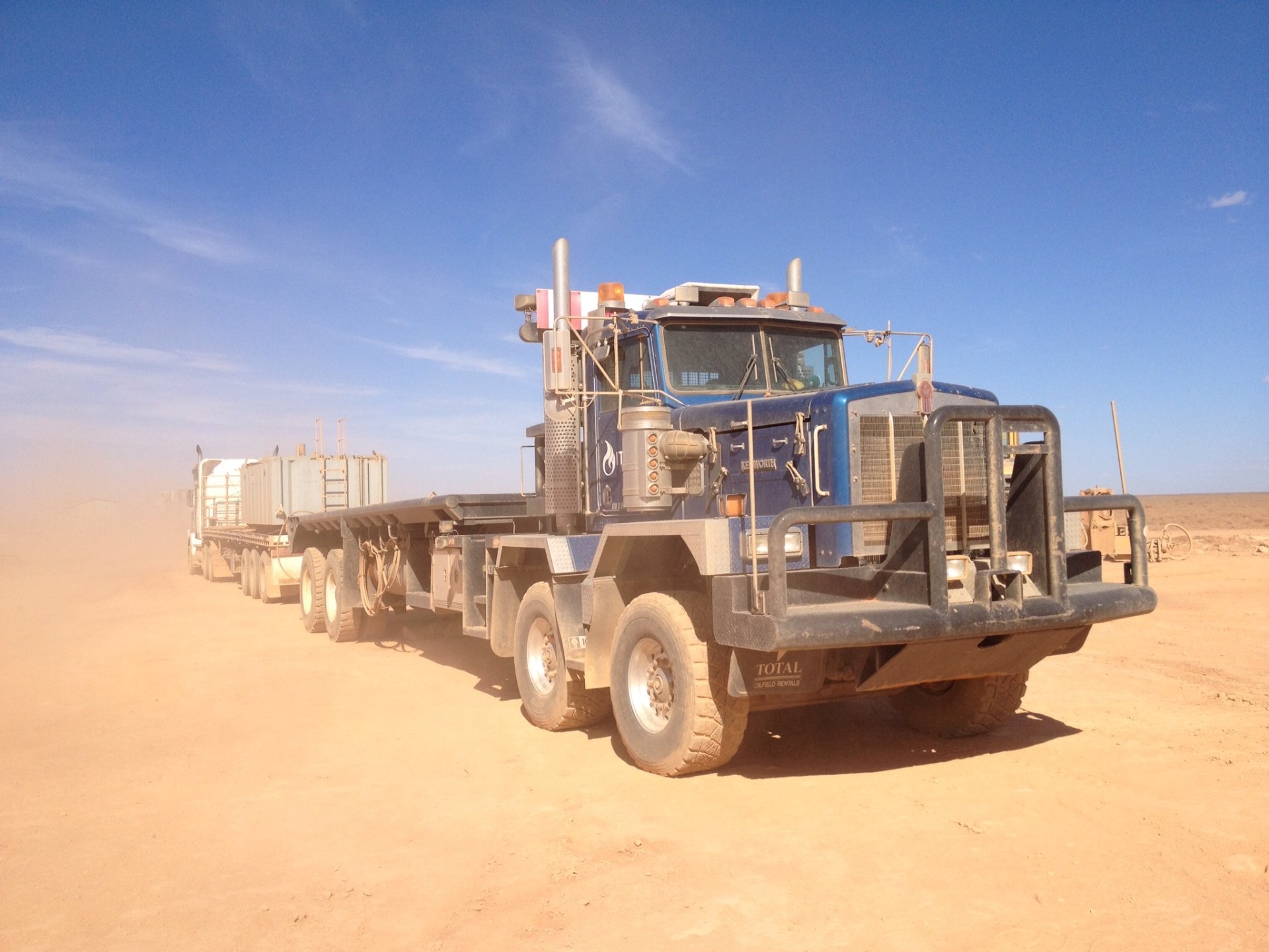 Download Kenworth Australia Road Train TV Show Outback Truckers HD Wallpaper