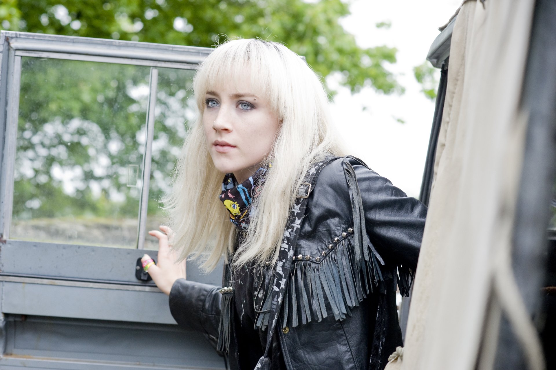 Download Saoirse Ronan Movie How I Live Now 4k Ultra HD Wallpaper