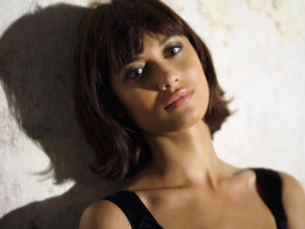 Celebrity Olga Kurylenko HD Desktop Wallpaper | Background Image