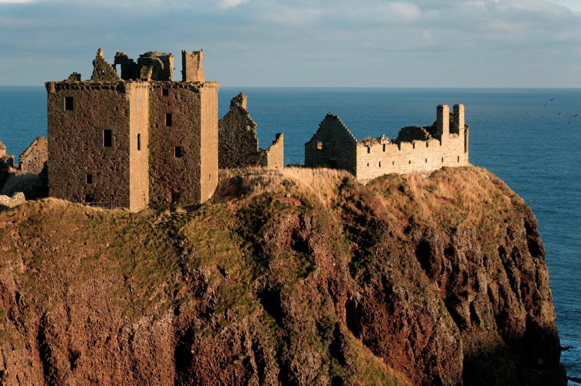 Download Man Made Dunnottar Castle HD Wallpaper
