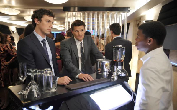 Lance Sweets John Francis Daley Seeley Booth David Boreanaz TV Show bones HD Desktop Wallpaper | Background Image
