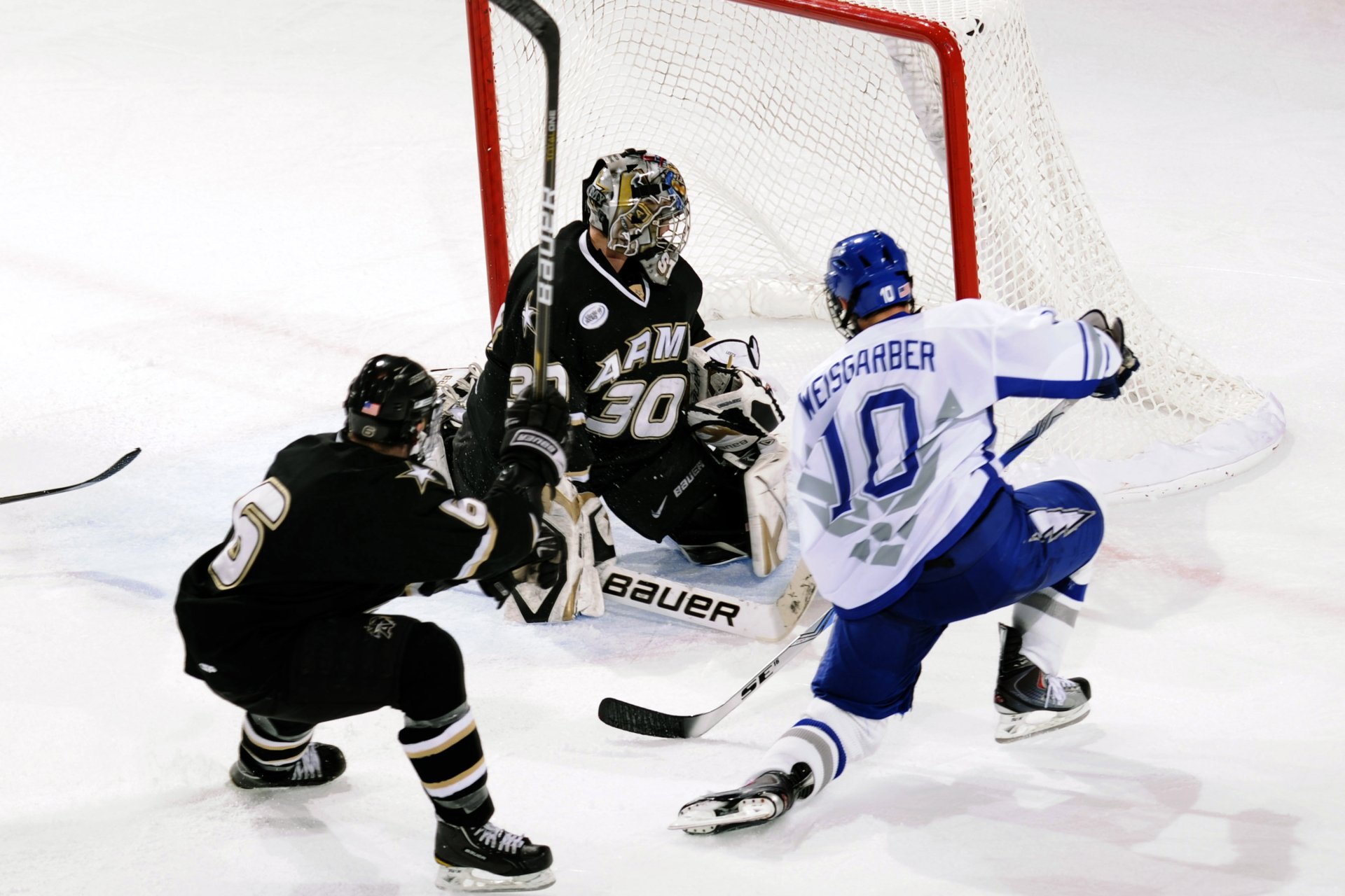 Download Hockey Sports HD Wallpaper