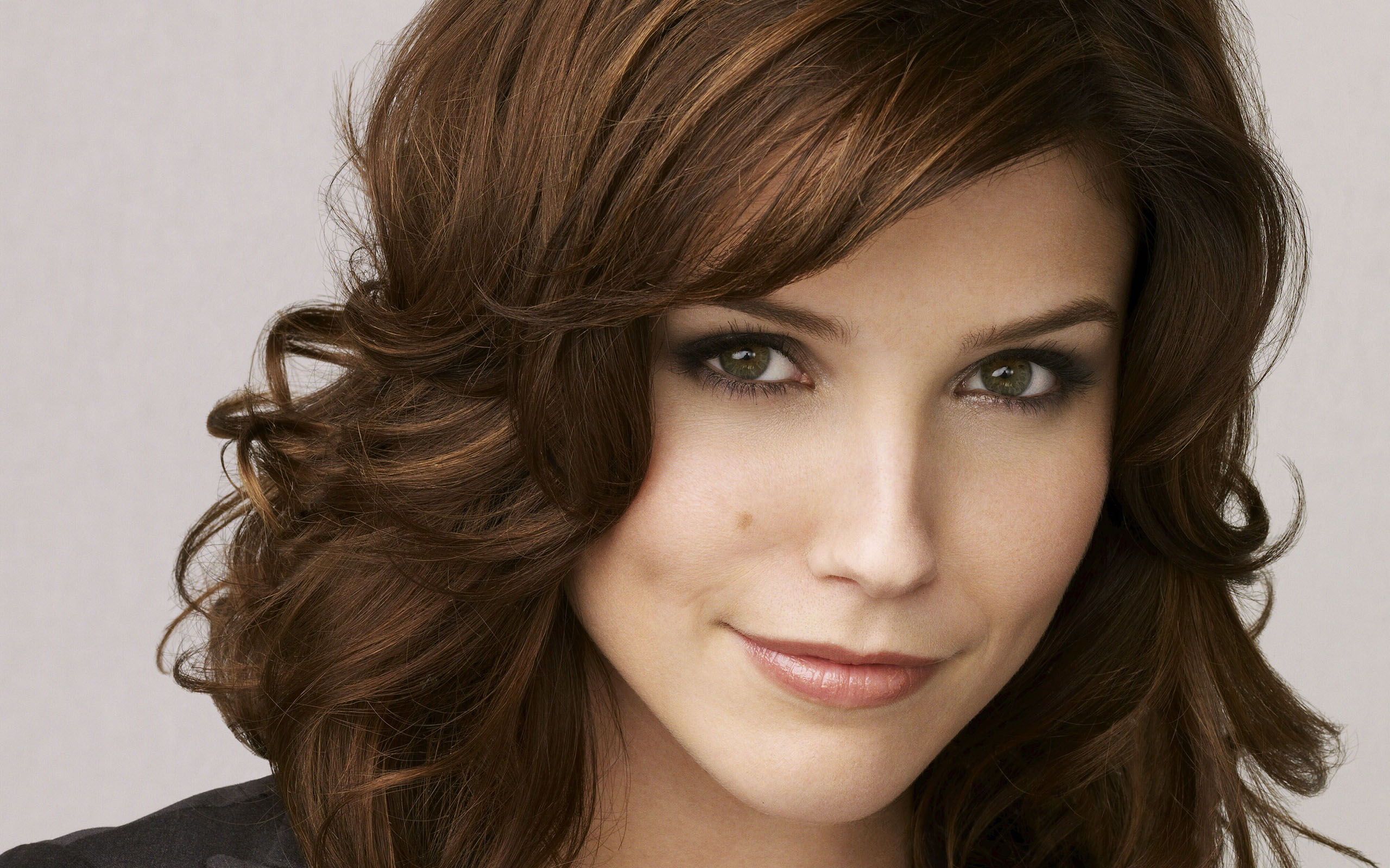 Download Celebrity Sophia Bush HD Wallpaper