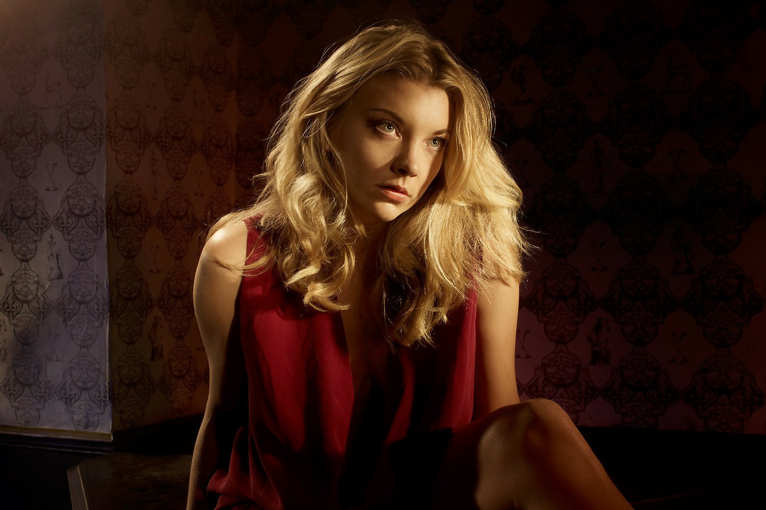 Celebrity Natalie Dormer Wallpaper