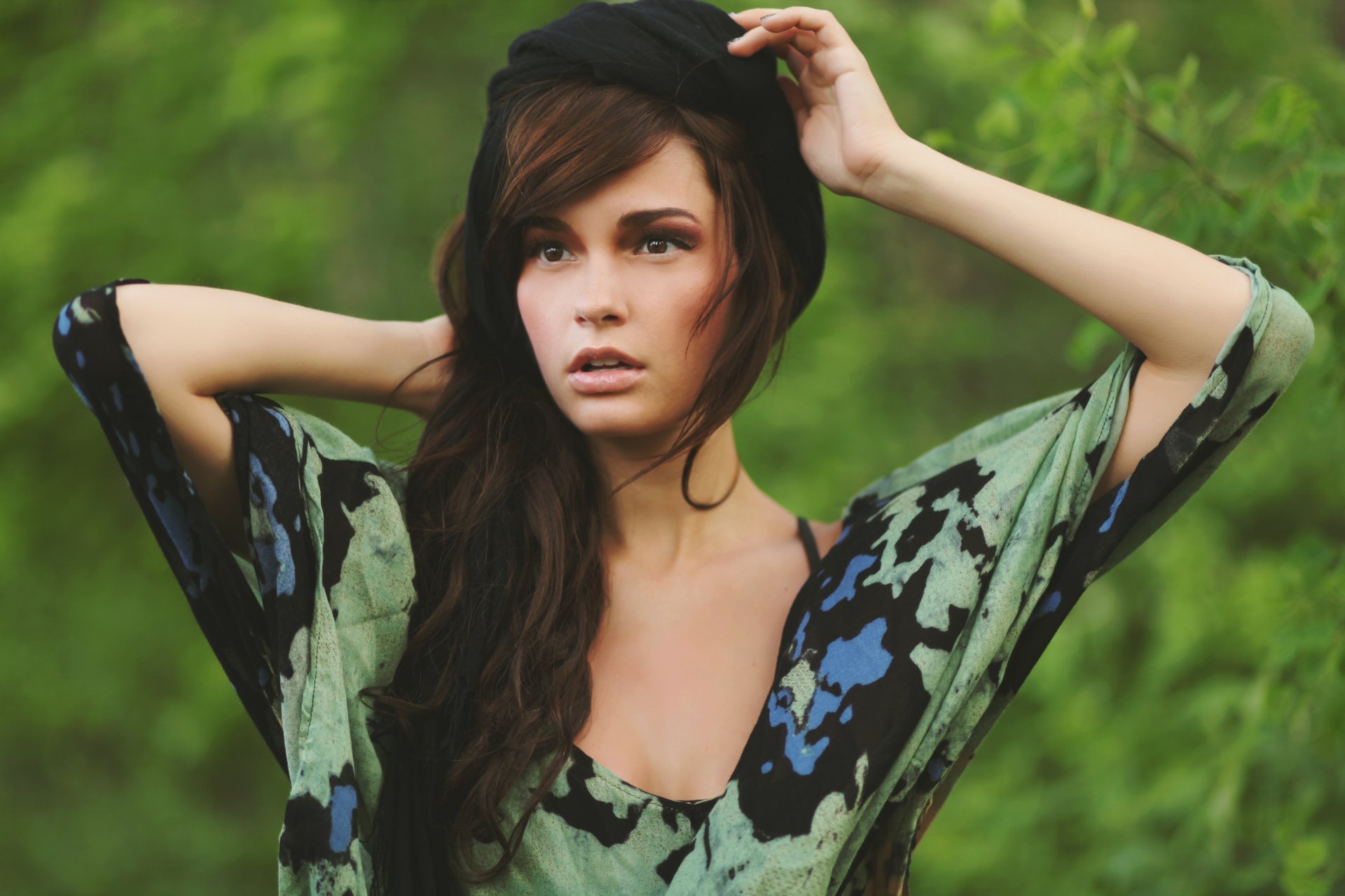 Download Music Casey Carlson 4k Ultra HD Wallpaper by Sara Kiesling