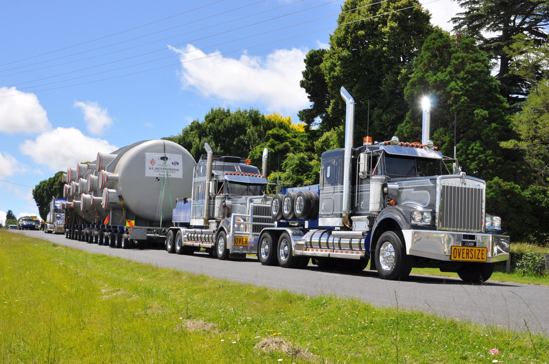 Download Vehicle Kenworth 4k Ultra HD Wallpaper