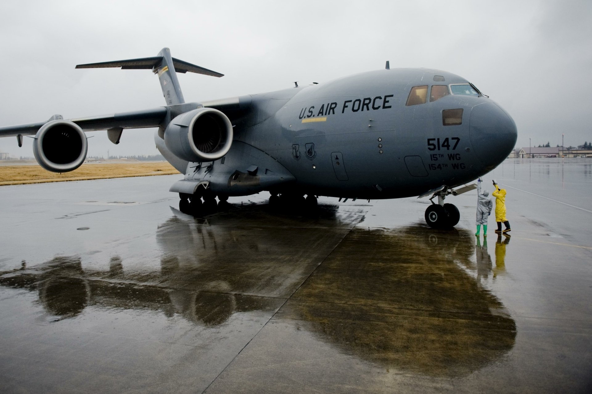 Who Makes The C 17 Globemaster