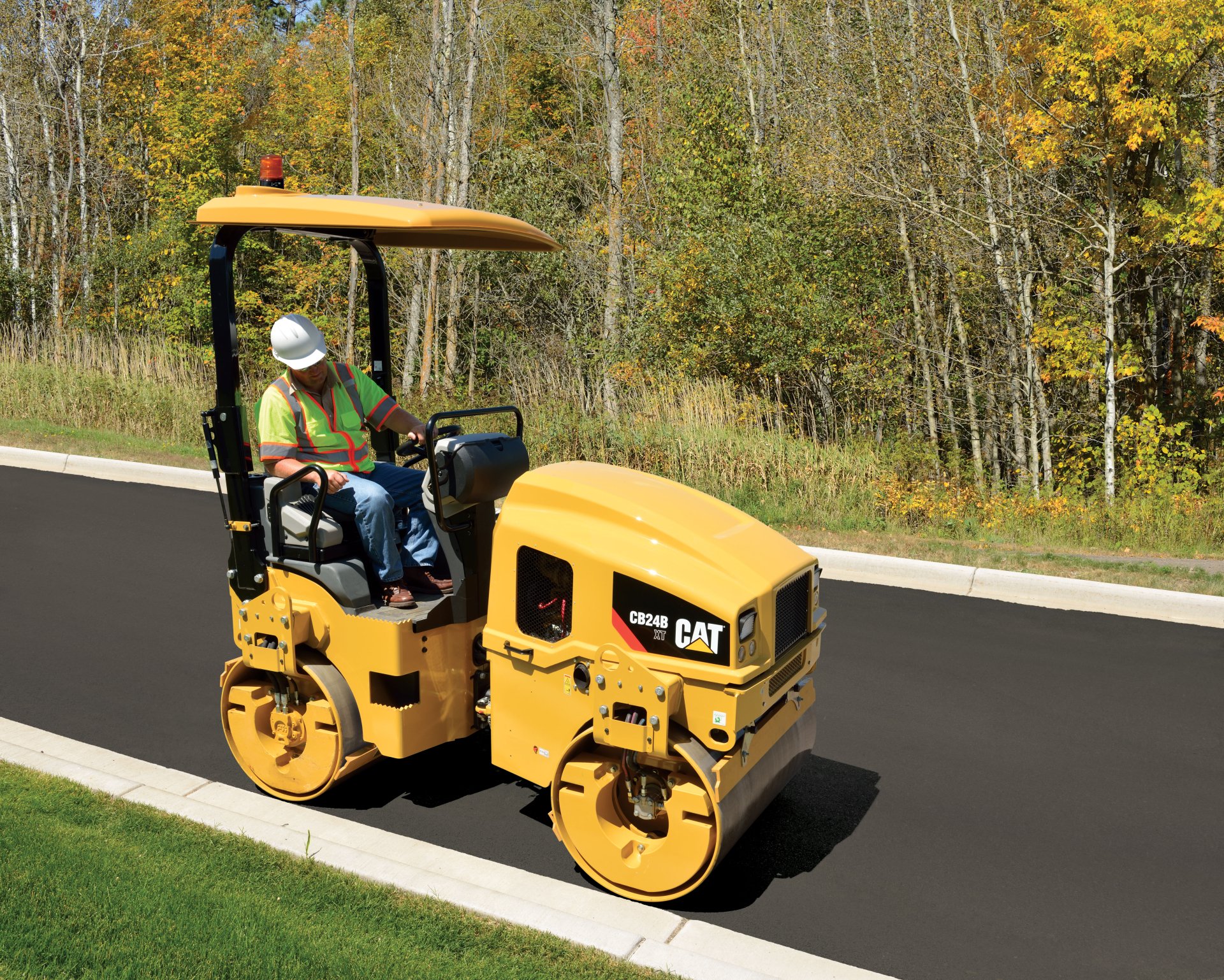 Download Vehicle Caterpillar Inc. 4k Ultra HD Wallpaper