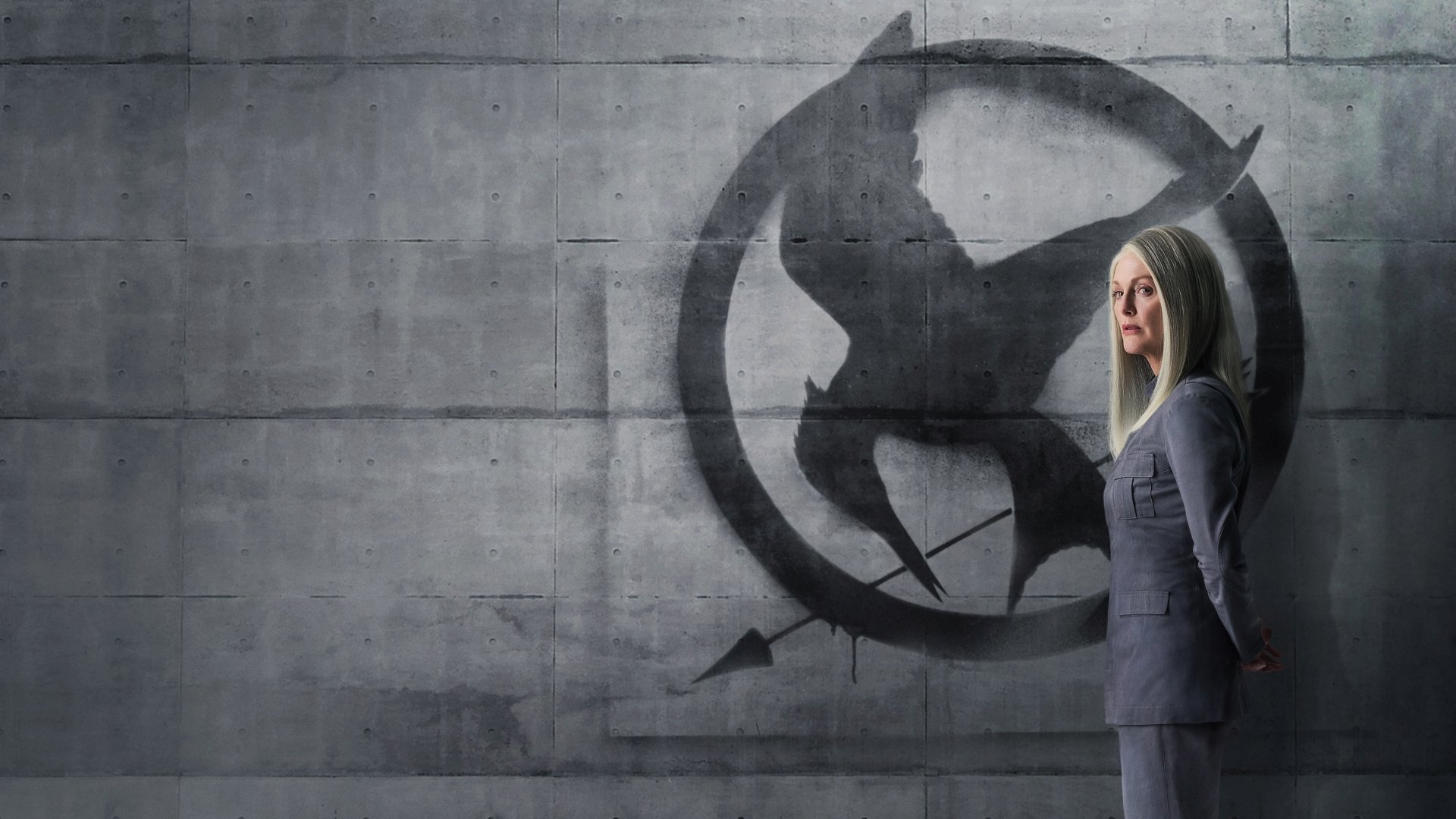 Download Julianne Moore Movie The Hunger Games: Mockingjay - Part 2 4k Ultra HD Wallpaper