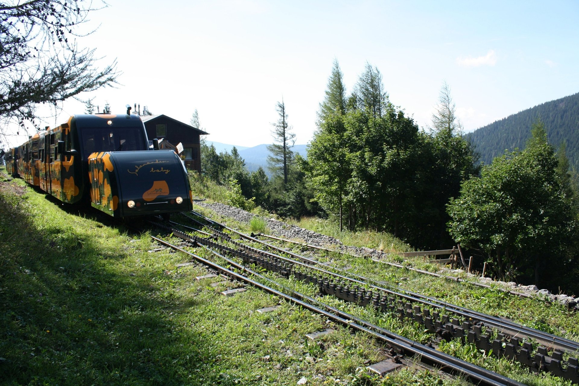 Download Vehicle Train 4k Ultra HD Wallpaper