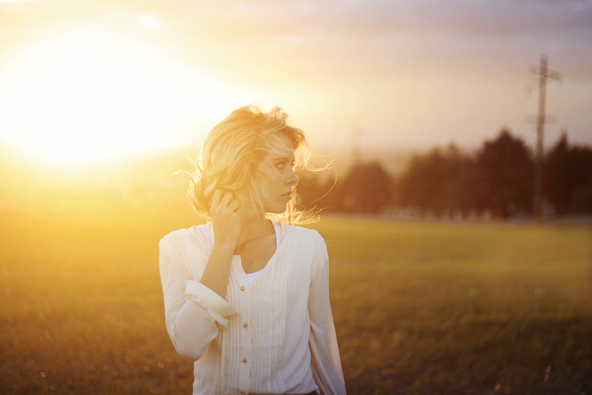 Download Blonde Sunbeam Woman Model HD Wallpaper by Whitney Justesen