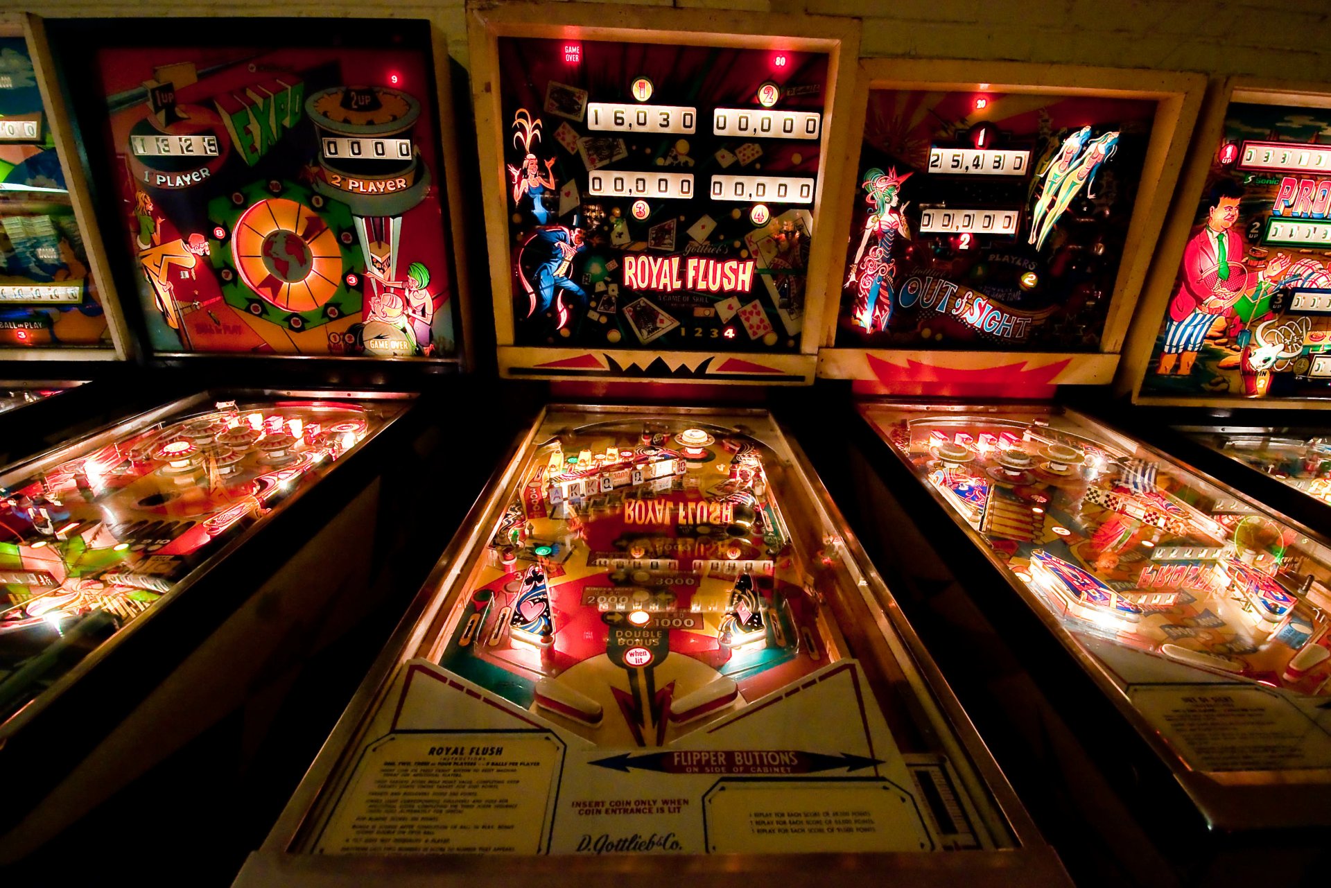 Download Man Made Pinball 4k Ultra HD Wallpaper