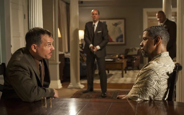 Earl (2 Guns) Bill Paxton Denzel Washington Robert 'Bobby' Trench movie 2 Guns HD Desktop Wallpaper | Background Image