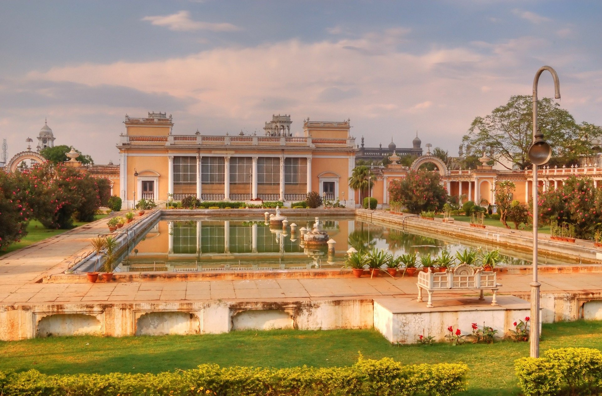 Download Architecture Garden Building Hyderabad India Palace Man Made Chowmahalla Palace HD Wallpaper