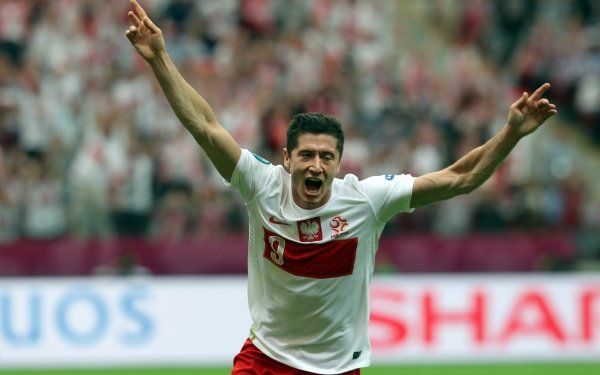 Sports Robert Lewandowski Soccer Player Polish HD Wallpaper | Background Image