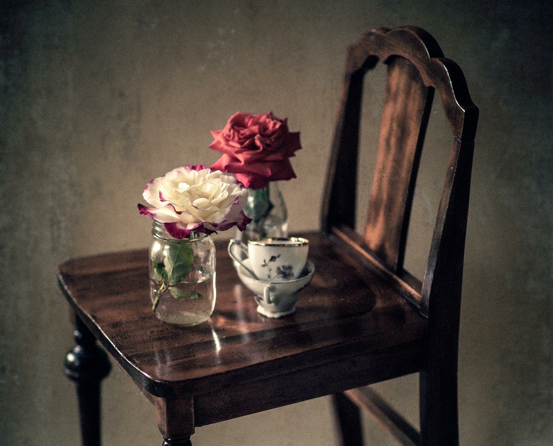 Download Vintage Rose Flower Photography Still Life HD Wallpaper