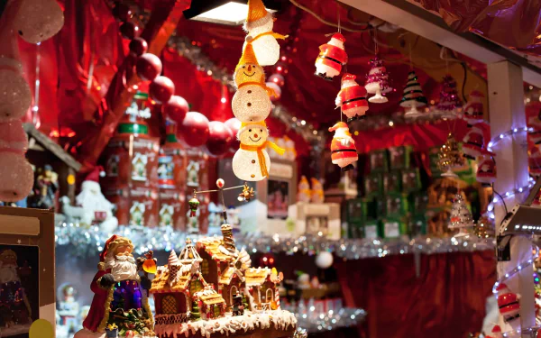 market christmas ornaments holiday Christmas HD Desktop Wallpaper | Background Image