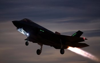 15 4k Ultra Hd Lockheed Martin F 35 Lightning Ii Wallpapers