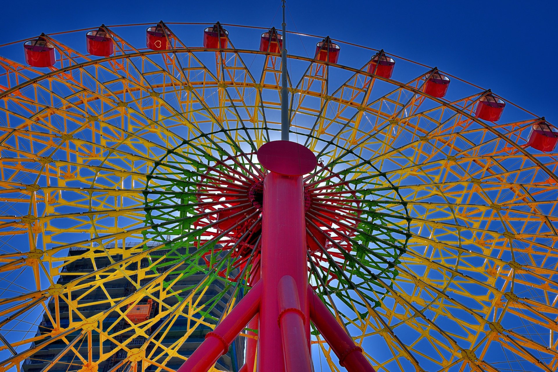 Man Made Ferris Wheel HD Wallpaper