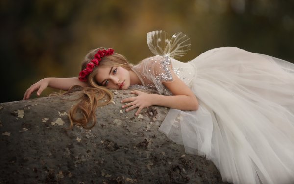 Photography Child Red Rose Rose Wreath Hair White Dress Wings HD Wallpaper | Background Image