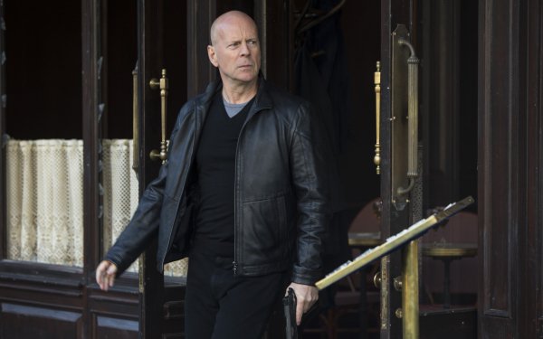 Movie RED 2 Bruce Willis Frank Moses HD Wallpaper | Background Image