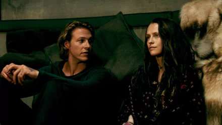 Samsara (Point Break) Teresa Palmer Luke Bracey Johnny Utah movie Point Break (2015) HD Desktop Wallpaper | Background Image