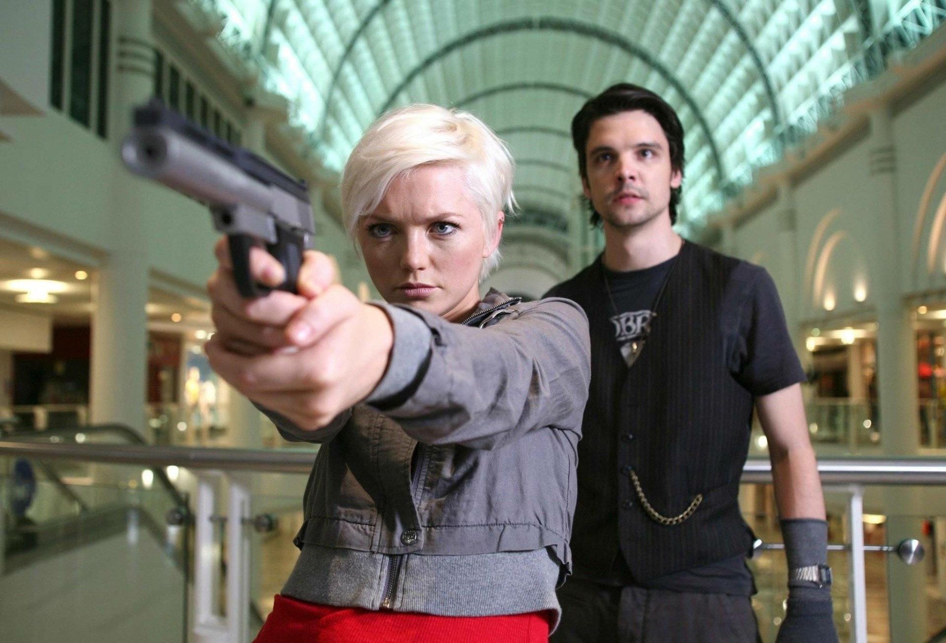 Download Hannah Spearritt Abby Maitland Andrew-Lee Potts Connor Temple TV Show Primeval HD Wallpaper