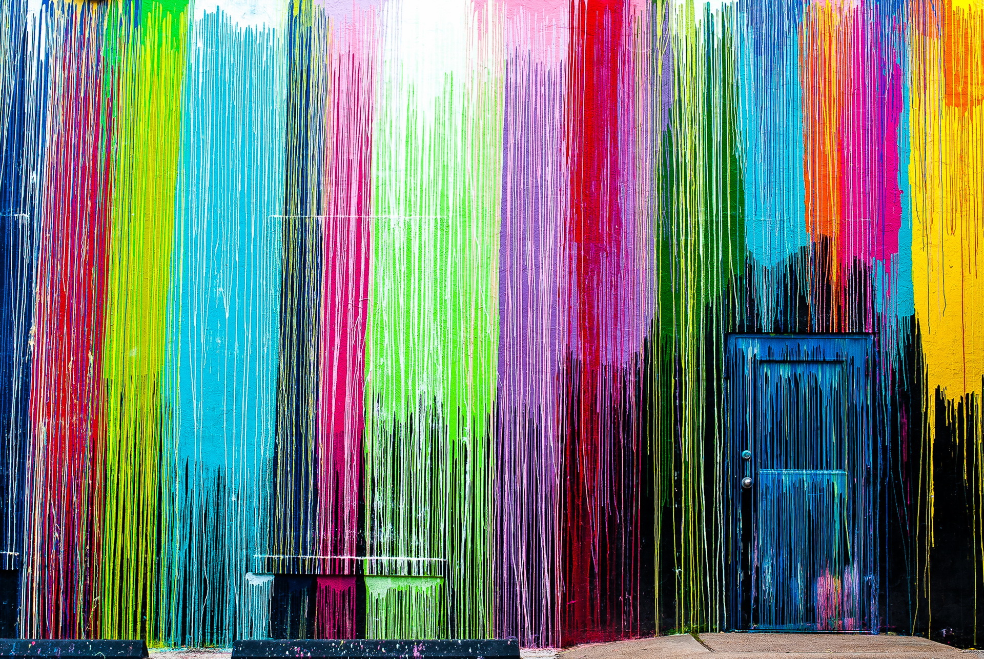 Download Graffiti Colorful Door Wall Artistic Colors HD Wallpaper