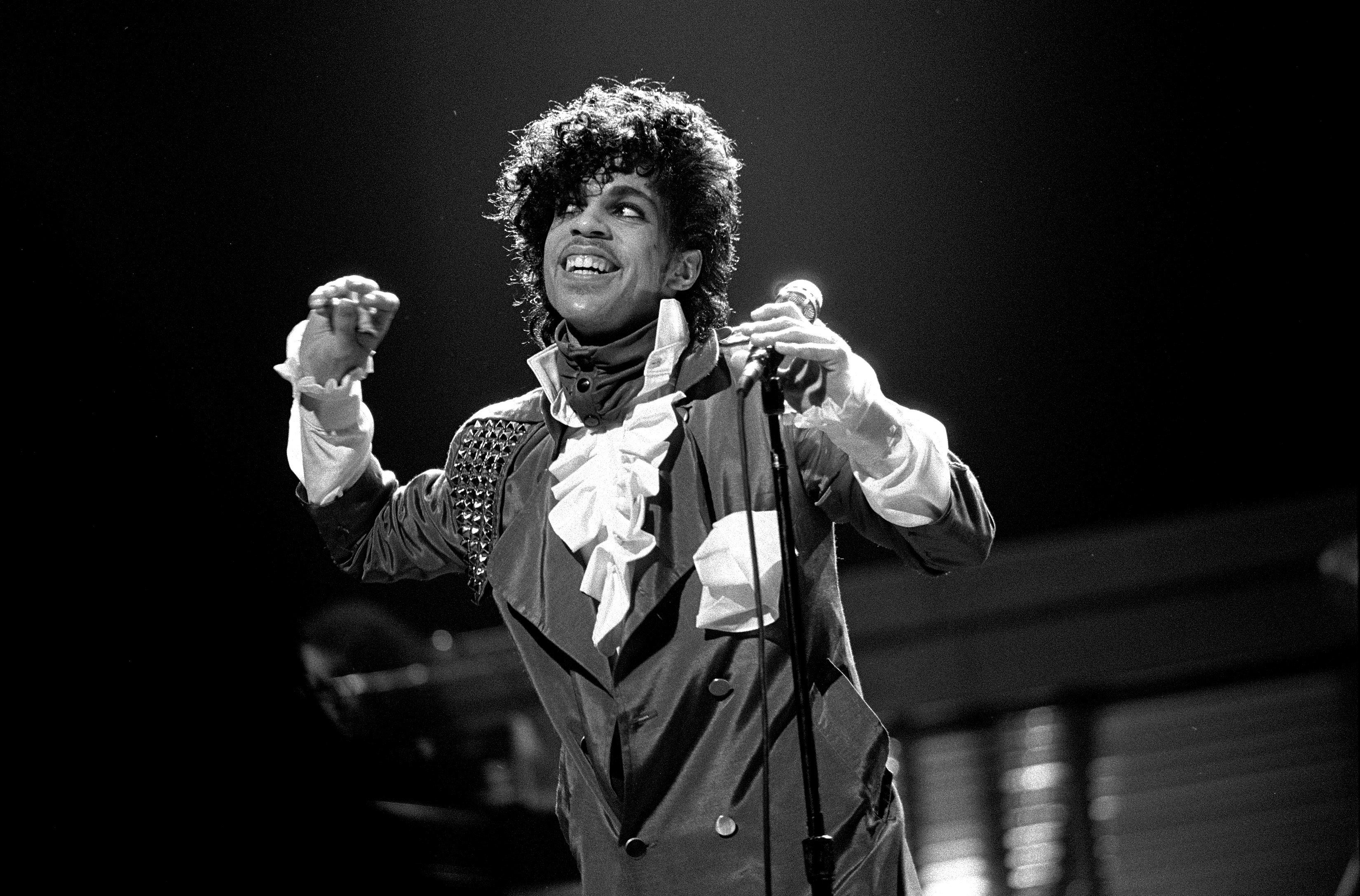 20 Prince (Singer) HD Wallpapers | Backgrounds - Wallpaper Abyss