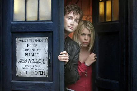 A captivating HD desktop wallpaper from Doctor Who (2005) featuring the Doctor and Rose peering out from the iconic TARDIS doorway.