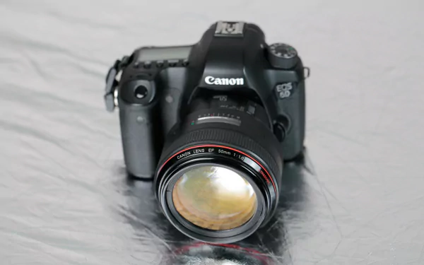 lens canon man made camera HD Desktop Wallpaper | Background Image