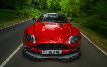 20 4k Ultra Hd Aston Martin Vantage Wallpapers Background Images