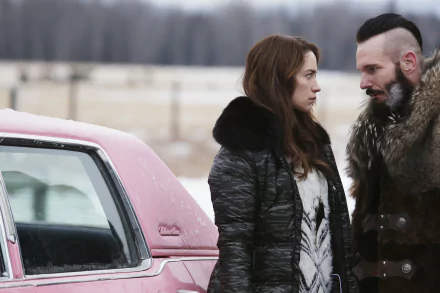 Melanie Scrofano TV Show Wynonna Earp HD Desktop Wallpaper | Background Image