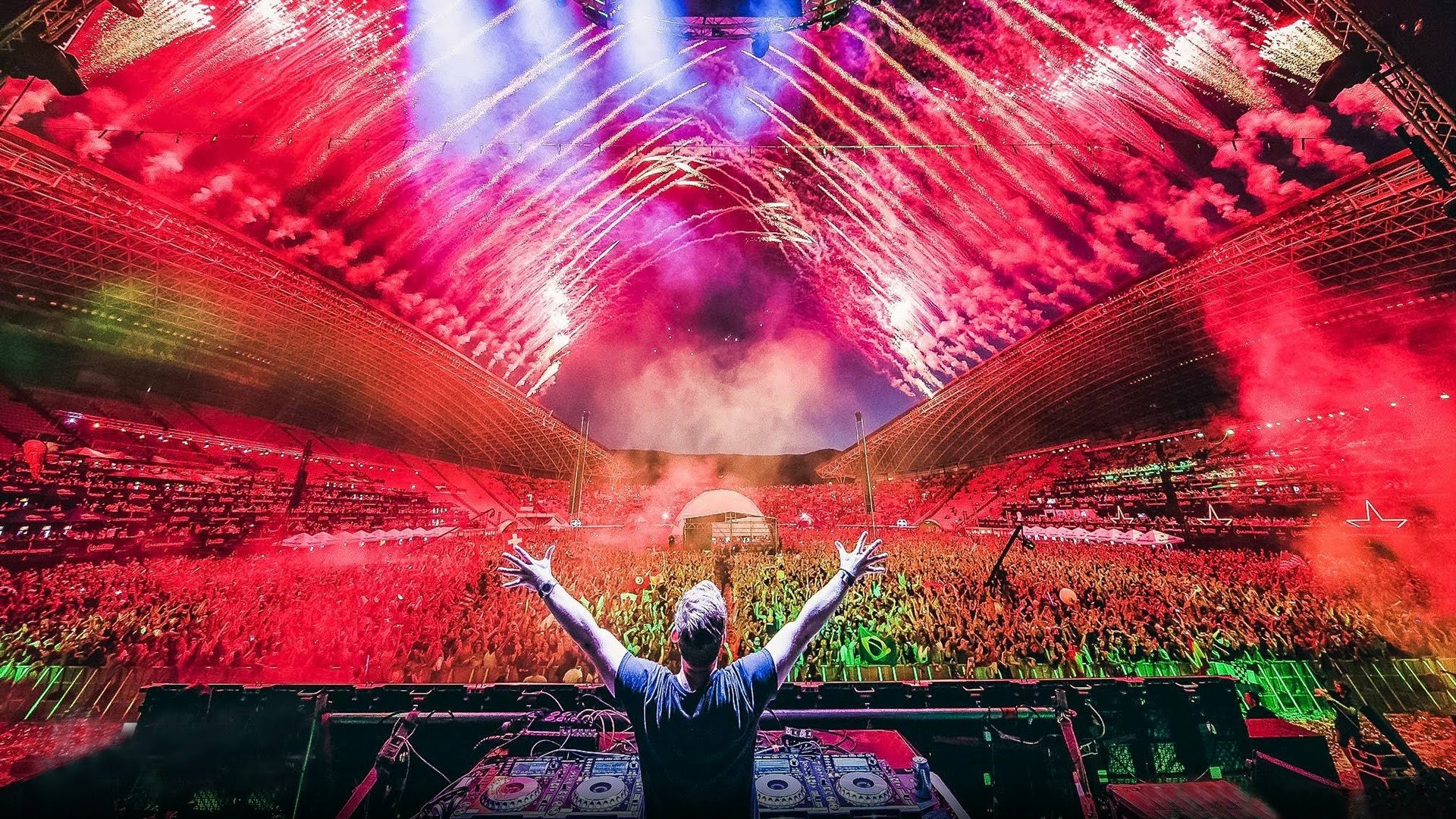 Hardwell live at Ultra Europe 2016