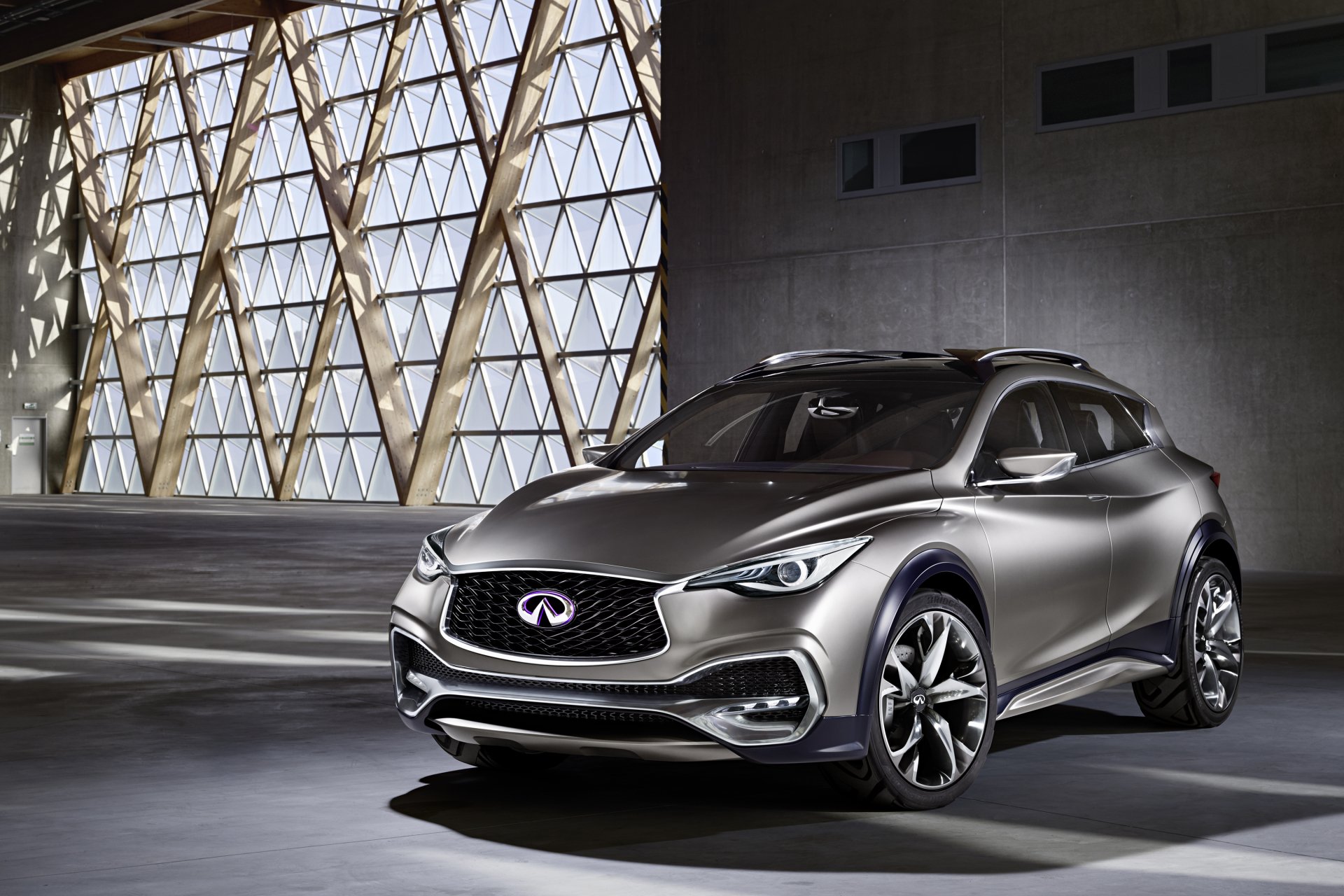 Download Silver Car Car Infiniti Vehicle Infiniti Q30 HD Wallpaper
