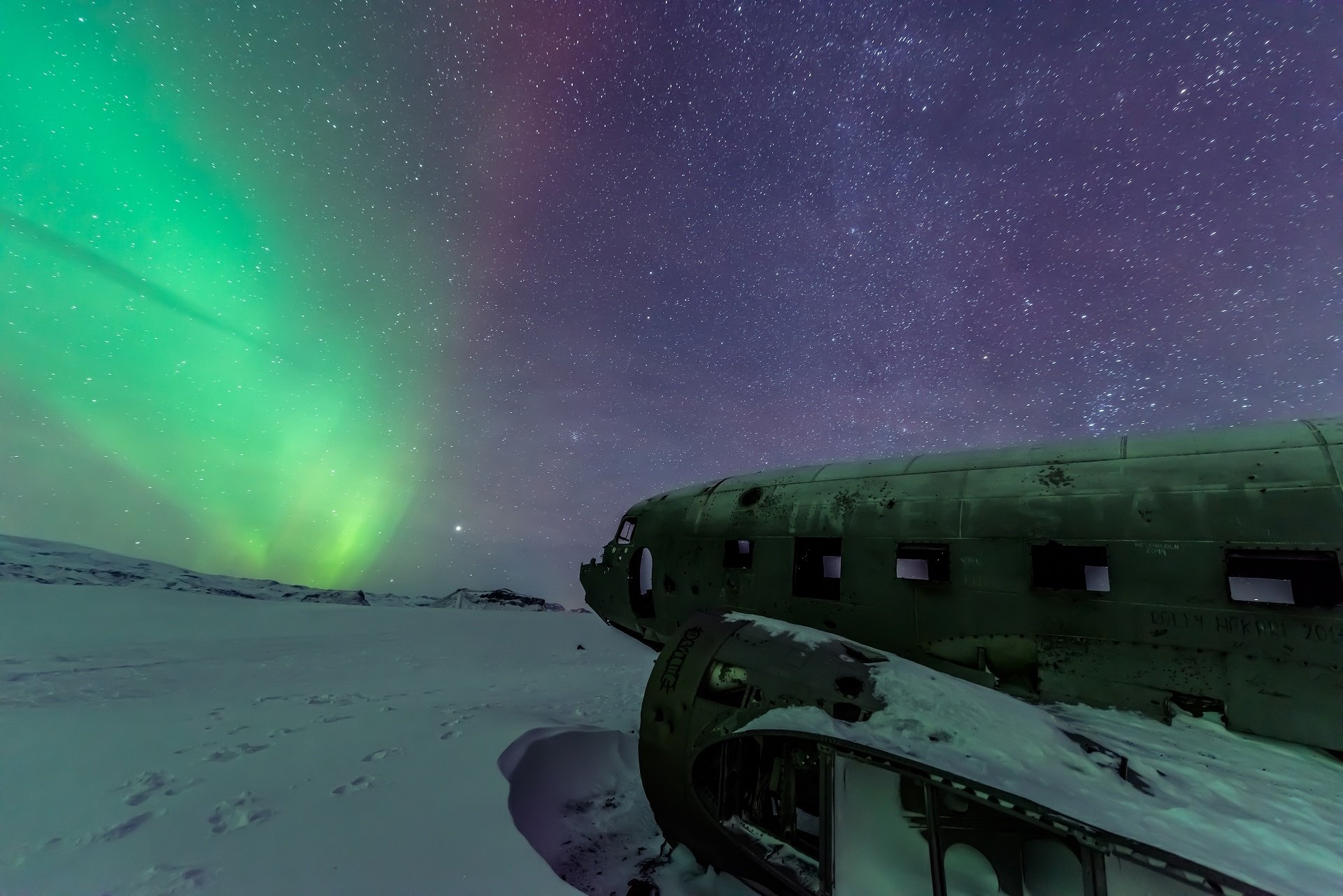 Download Wreck Nature Aurora Borealis HD Wallpaper