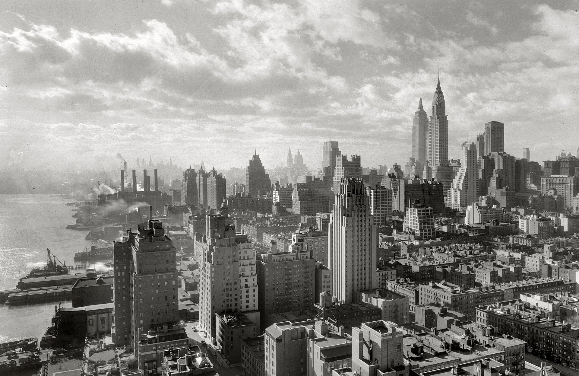 Download Vintage Skyscraper Black & White Cityscape Building USA City Man Made New York  HD Wallpaper
