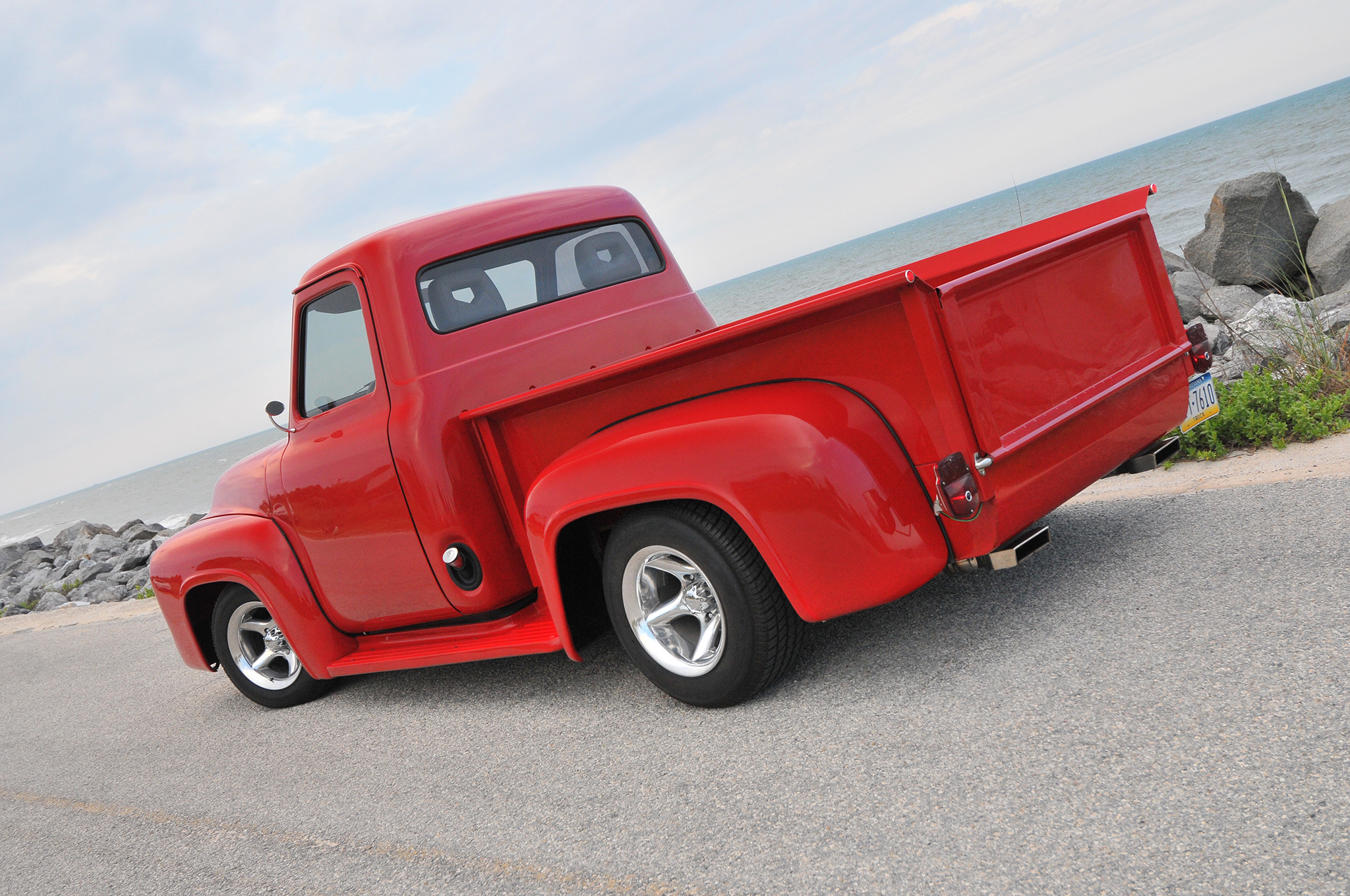 Vehicles Ford F-100 HD Wallpaper | Background Image